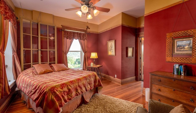 Emma Big Bear Suite at Elkader Jailhouse Inn