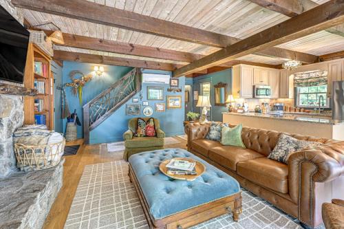 Enchanting Highlands Cottage w/Pond & Waterfall