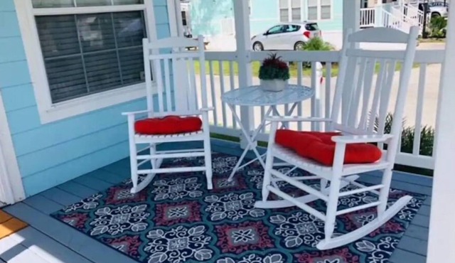 Entire cottage for 5, close to Disney, Universal! - Bitty Belle