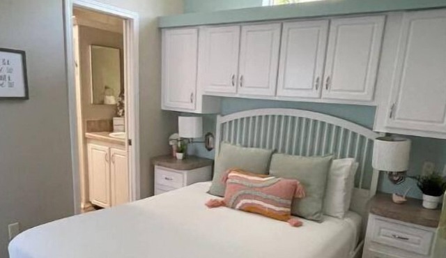 Entire tiny cottage close to Disney - Bitty Bliss