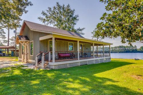 Escape to Nature: Lakefront Jay Cottage w/Views!