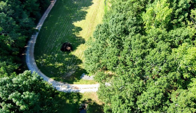 Escape to Whispering Pines: Luxurious Comfort Near Georgia’s Top Attractions