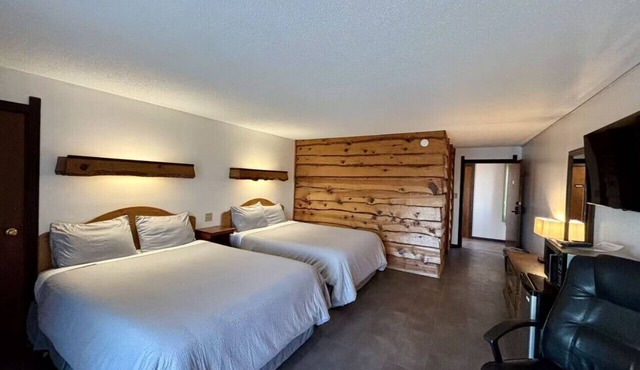 Every Room with a Beautiful View of The Wisconsin River *