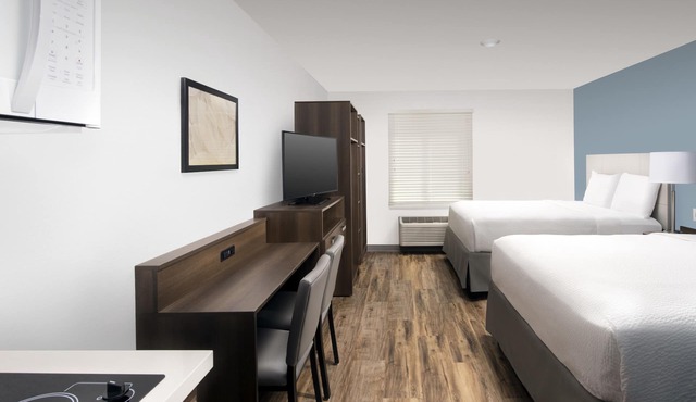 Extended Stay America Select Suites - Tampa - Northeast