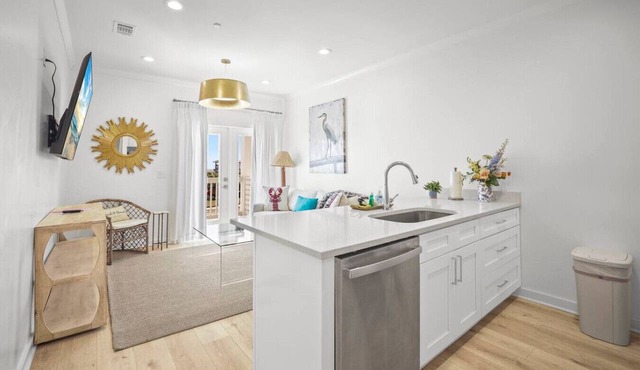 Extended Stay Friendly-Full Kitchen & Laundry