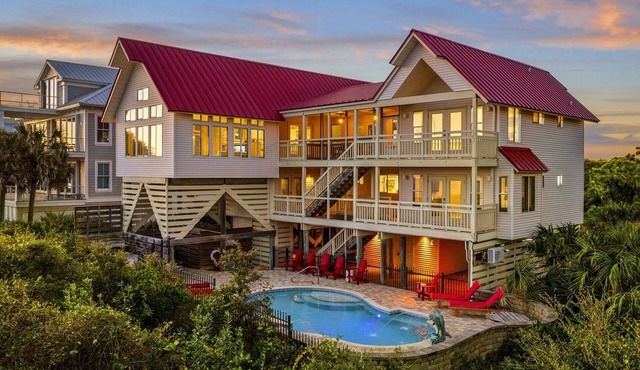 Family Beachfront Oasis ~ Great Ocean View ~ Pool