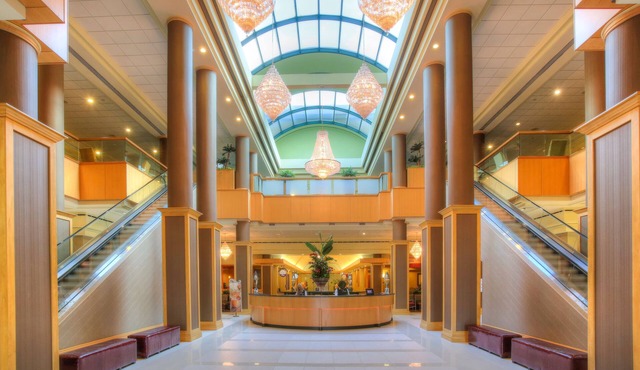Florida Hotel & Conference Center in the Florida Mall