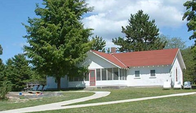 Fountain Point - The Dorm in Lake Leelanau