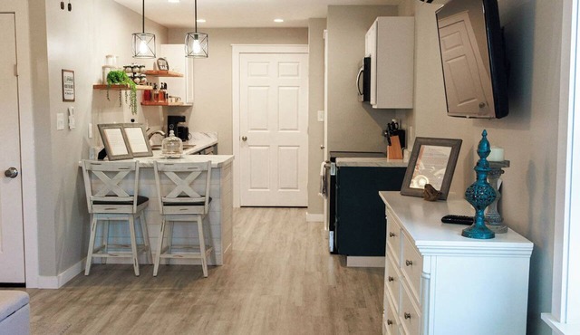 🏆FSU farmhouse Condo - great for Orientation & campus tours