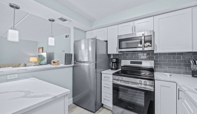 Fully renovated 2 bedroom 2 bath condo N Redington Beach