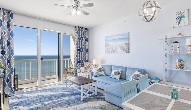 Fully Renovated Luxury - Master Gulf Front/Private Kids room +BeachService