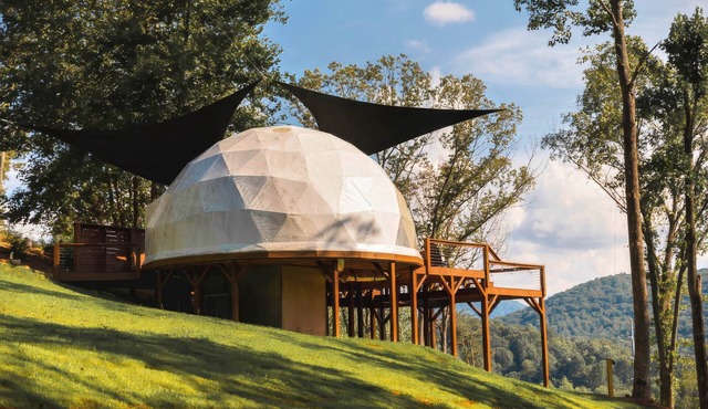Glamping Dome by Hiawassee Glamping