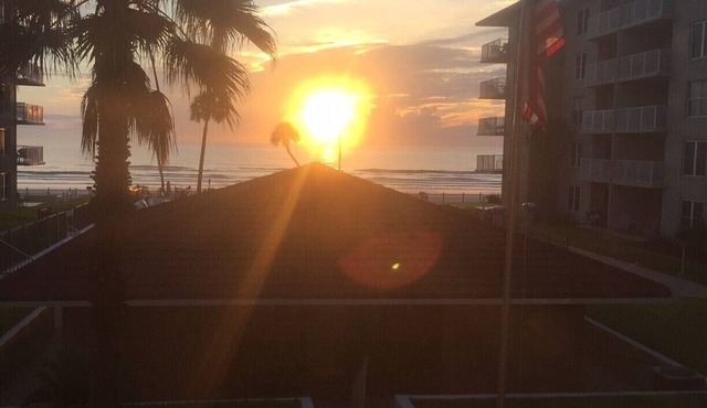 Gorgeous Unit with a Direct Ocean View! No Drive Beach in NSB!