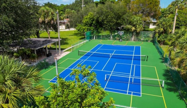 Grand Hacienda Estate Sleeps 32