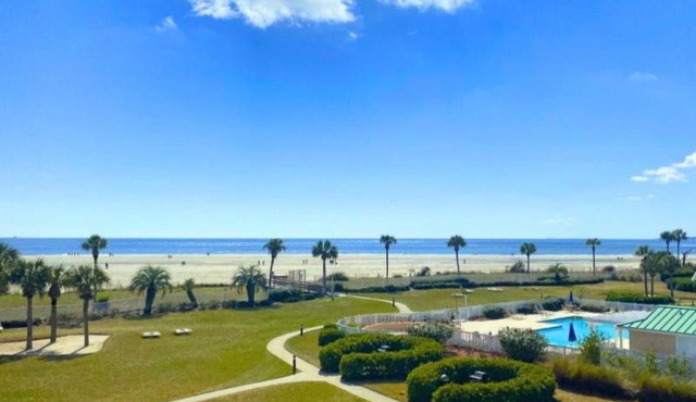 Grand Shores