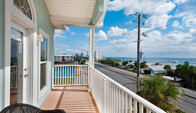 🌊Gulf VIEWS-Huge Balcony-Beach Access-Ocean Overlook 302