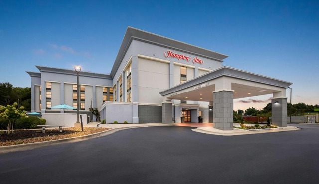 Hampton Inn Florence Midtown near University of North Alabama