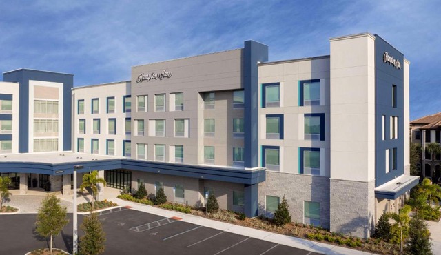 Hampton Inn Orlando Southeast Nona