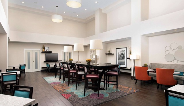 Hampton Inn & Suites Athens-I-65 (Huntsville Area)