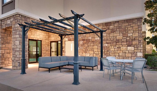 Hampton Inn & Suites Ft Worth-Burleson in Burleson