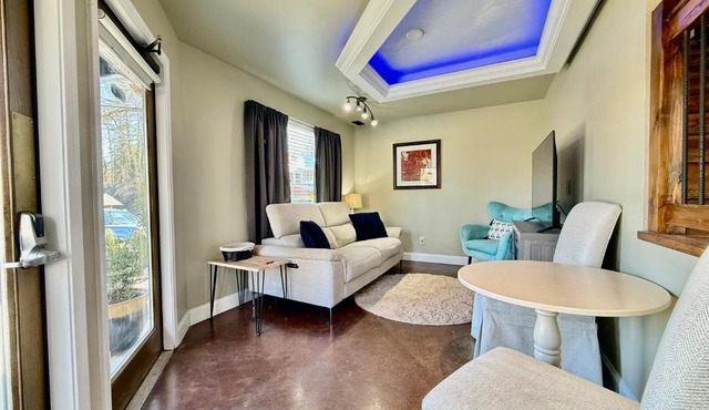 Haven at Hazel - the Residence