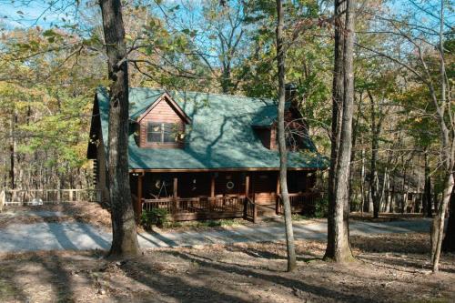 Hidden Honey Hole Cabin