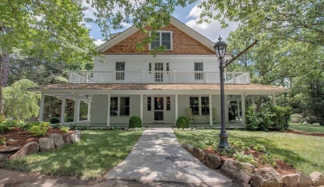 Highlands Fairview House