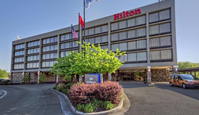 Hilton Knoxville Airport