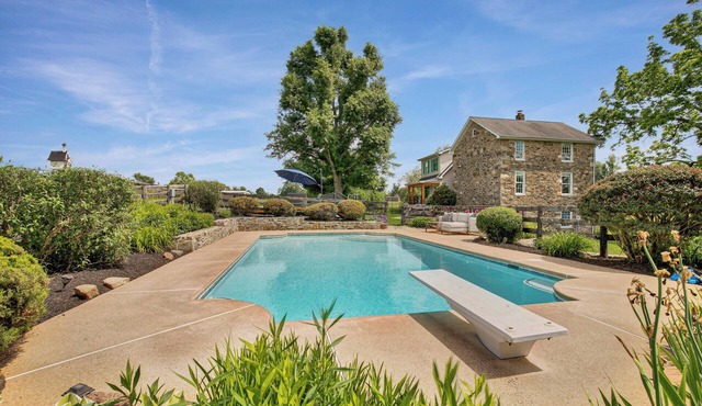 Historic Farmhouse with Pool & Hot Tub in Wine Country, Near Washington, DC