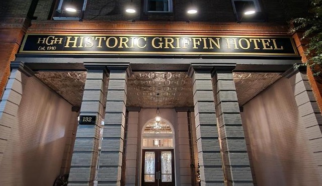 Historic Griffin Hotel