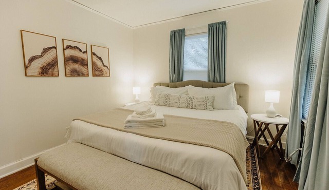 Historic Revival King Bed Liberty Bowl Memphis 895