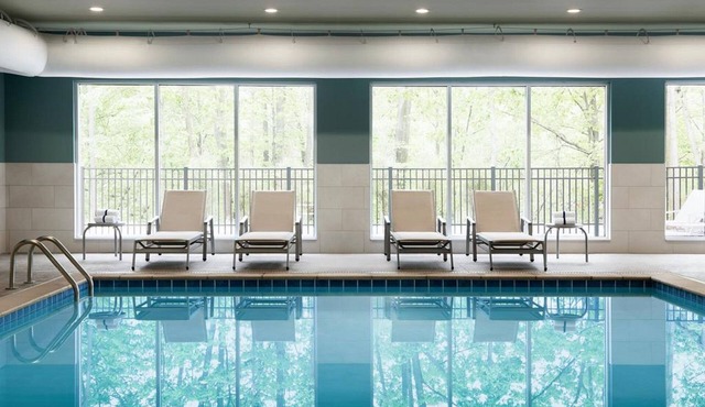 Holiday Inn Express Jackson - Ridgeland by IHG