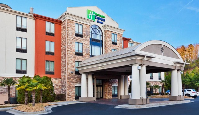 Holiday Inn Express Rome-East by IHG