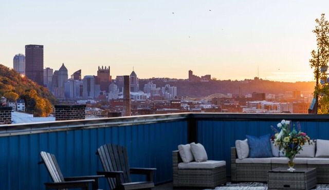 ★ HostWise Stays ★ Rooftop Deck, Garage, *Luxe* Mad Men Vibes