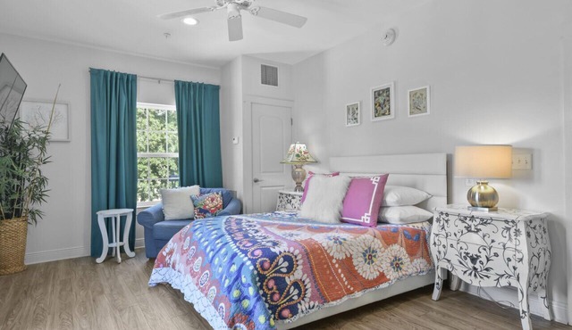 Hotel Pass Christian Queen Suite 205