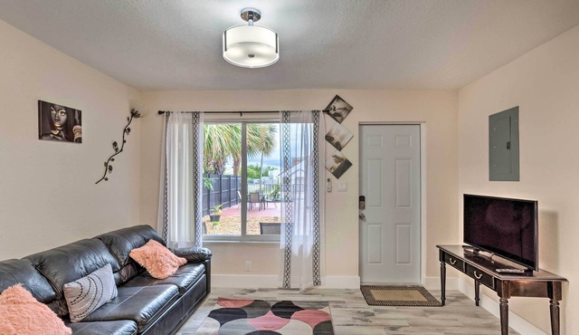 Ideally Located West Palm Beach Apartment!