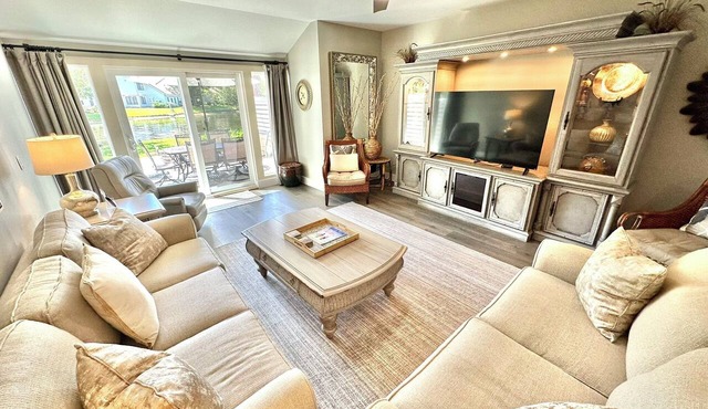 Includes Two Golf Carts! Lake Views and minutes from the Beach! 5128 BW