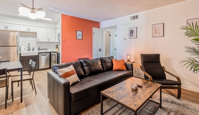Industrial King Suite Downtown with Free Parking