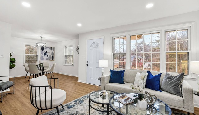 July 4th & MAJOR INTERNATIONAL SPORTING EVENT Escape/Cozy Decatur Home Near Downtown