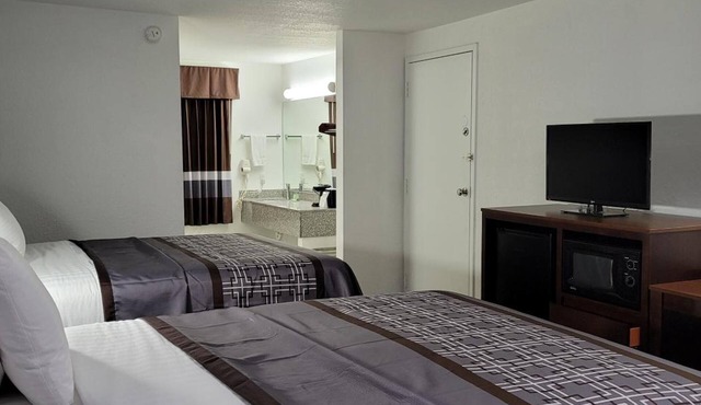 Key West Inn - Boaz