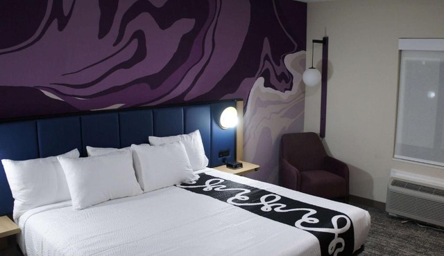 La Quinta Inn & Suites by Wyndham Memphis East