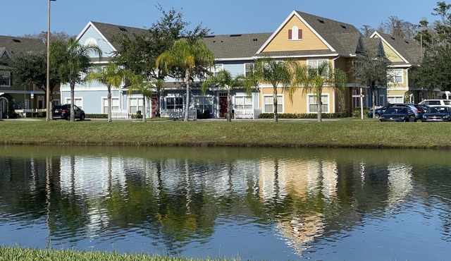 Lakefront Gated Kissimmee Resort Home by DisneyWorld & All Attractions