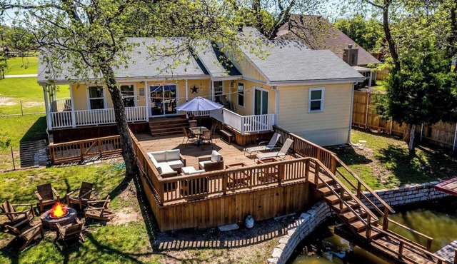 Lakefront Home with Private Dock, Firepit and Deck