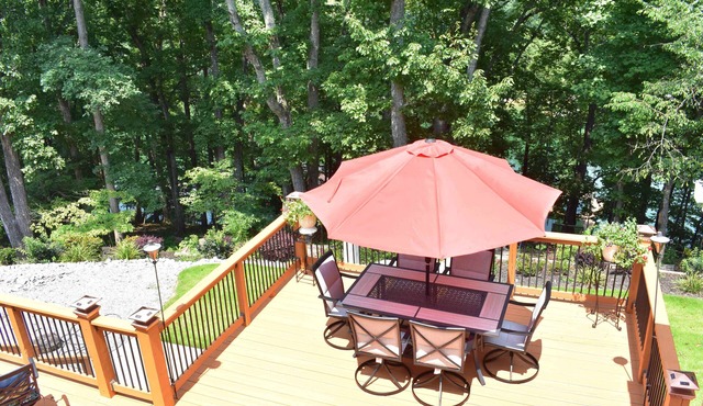 Lakefront Home with a Single Slip Party Deck