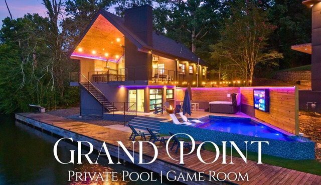 Lakefront Retreat w/Hot Tub, Fire Pit, Games!