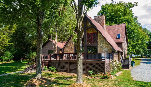 Lakefront Retreat with Dock, Private Hot Tub, Central AC, and Private Beach
