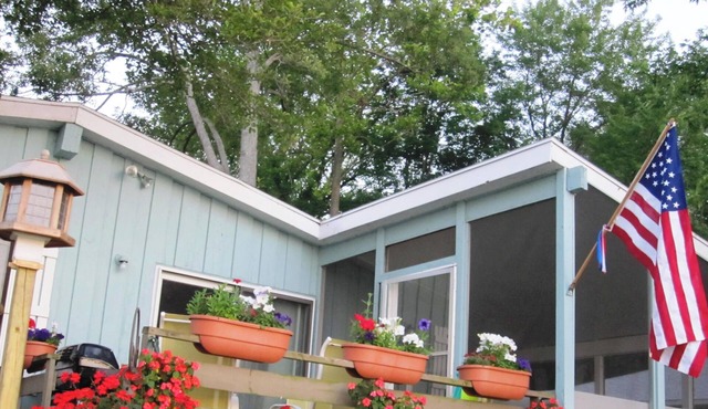 Lakefront Summer Cottage Dream on Magician Lake in Sister Lakes, Michigan
