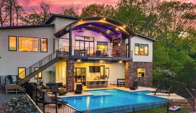 Lakeside Luxe | Heated Pool | Dock | Sleeps 22