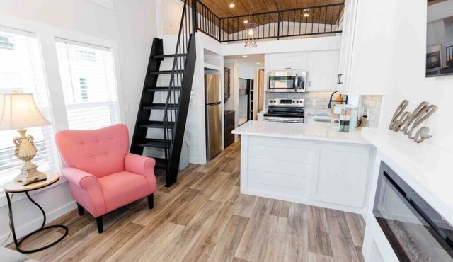 Lakeside Chic: Stylish Family Tiny Home Retreat #3n