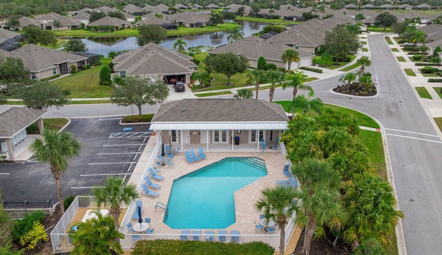 Lakeview Villa w/Lanai & Community Pool